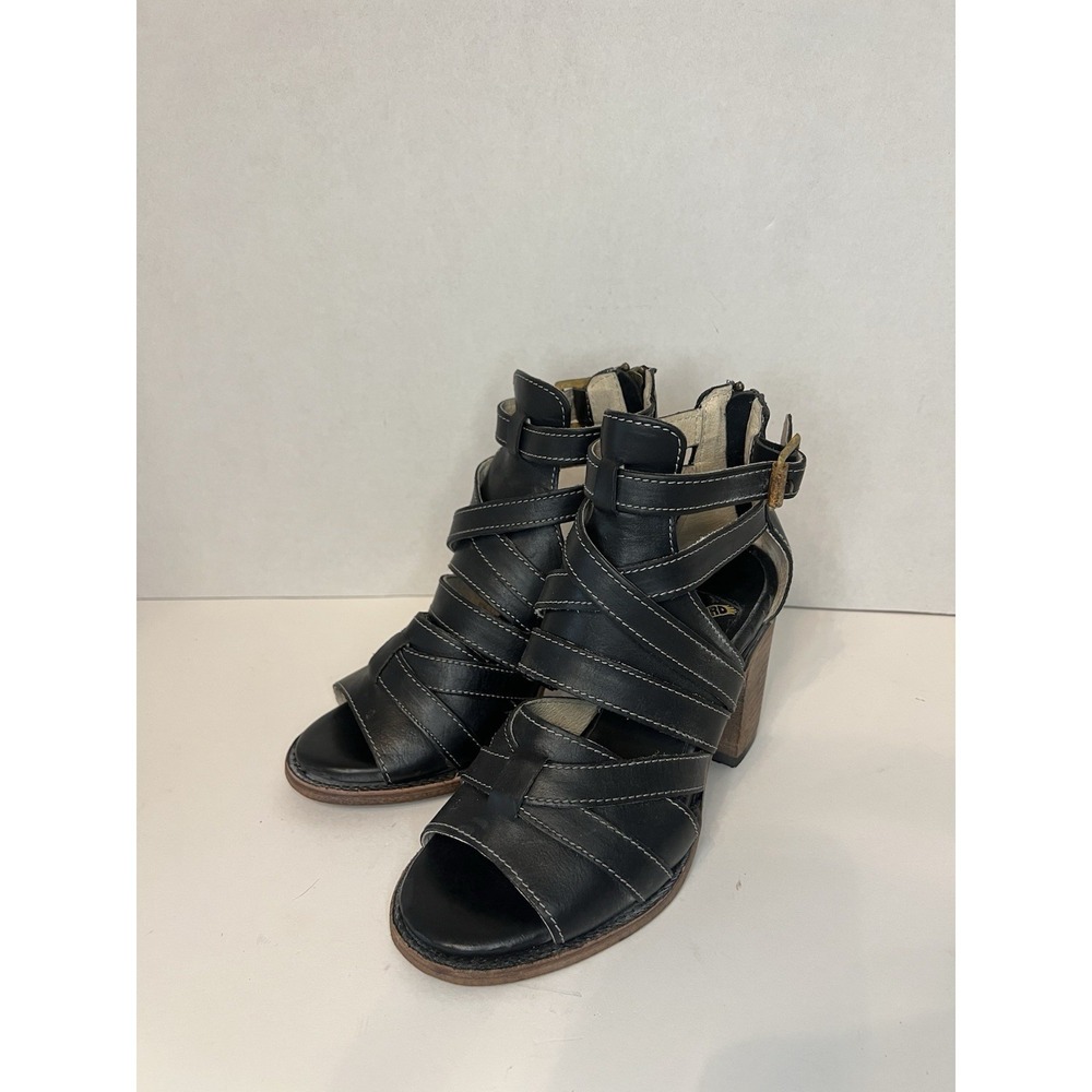 Freebird By Steven Black Claw Sandal Sold Out Strappy Genuine Leather Boho Sz 5